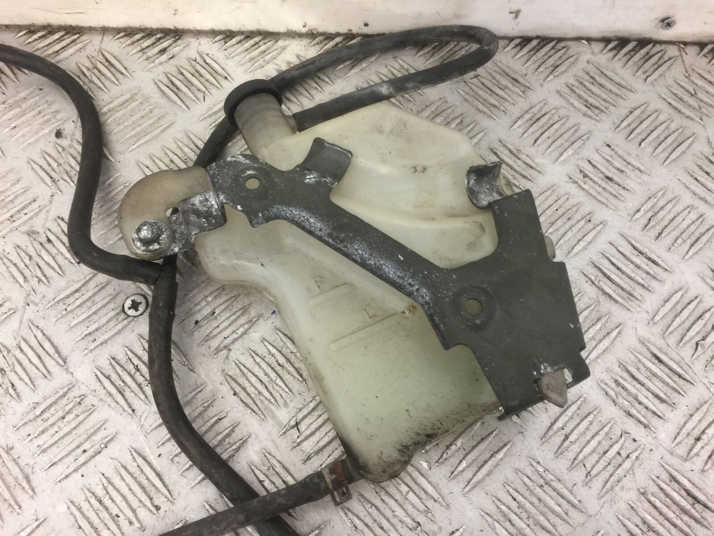 SUZUKI SV650 SV 650 COOLANT BOTTLE  YEAR 2003 STOCK 415