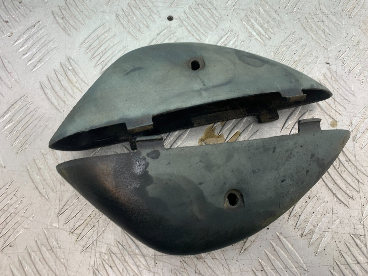 HONDA NT650 V DEAUVILLE LEFT AND RIGHT SIDE PODS  YEAR 1999 (CMB1268)