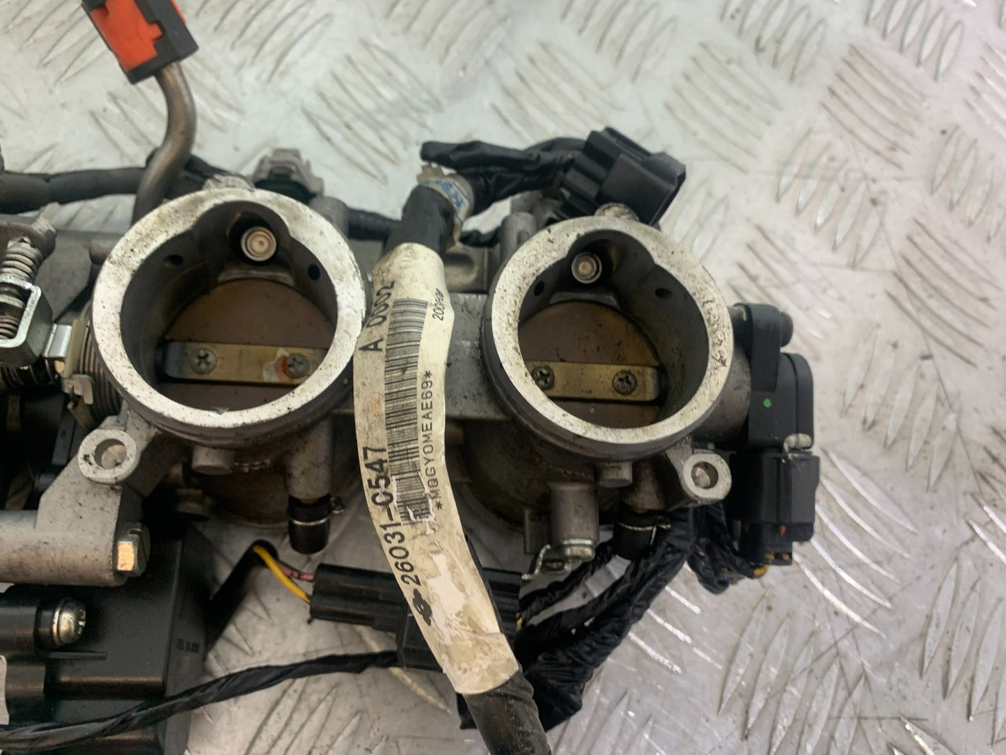 KAWASAKI GTR1400 GTR 1400 THROTTLE BODIES  YEAR 2007-2009 (CMB1174)