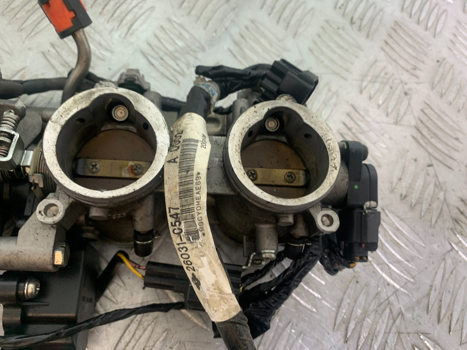 KAWASAKI GTR1400 GTR 1400 THROTTLE BODIES  YEAR 2007-2009 (CMB1174)