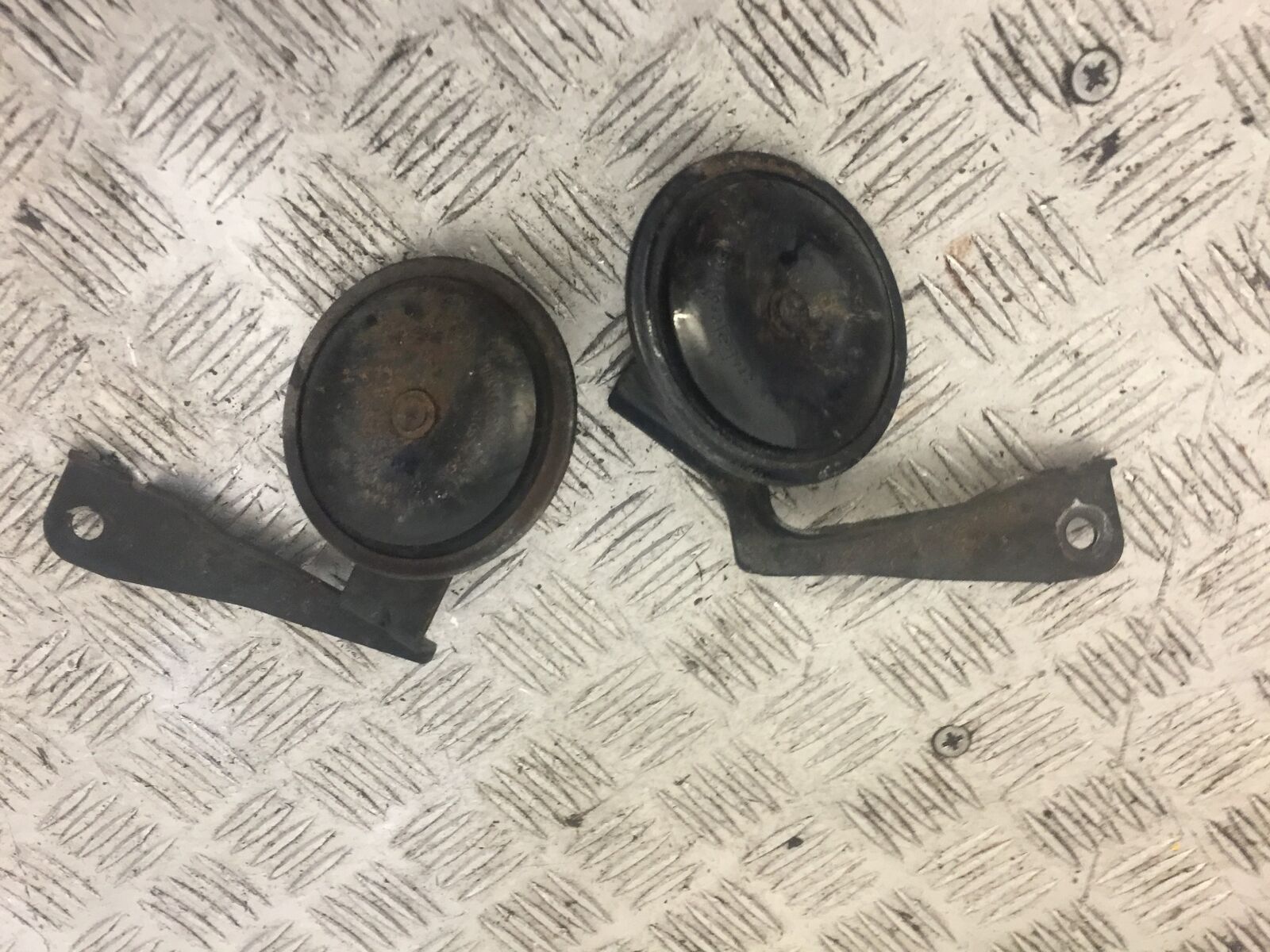 KAWASAKI ZZR1200 ZZR 1200 HORNS   2002-2005 (STOCK 678)