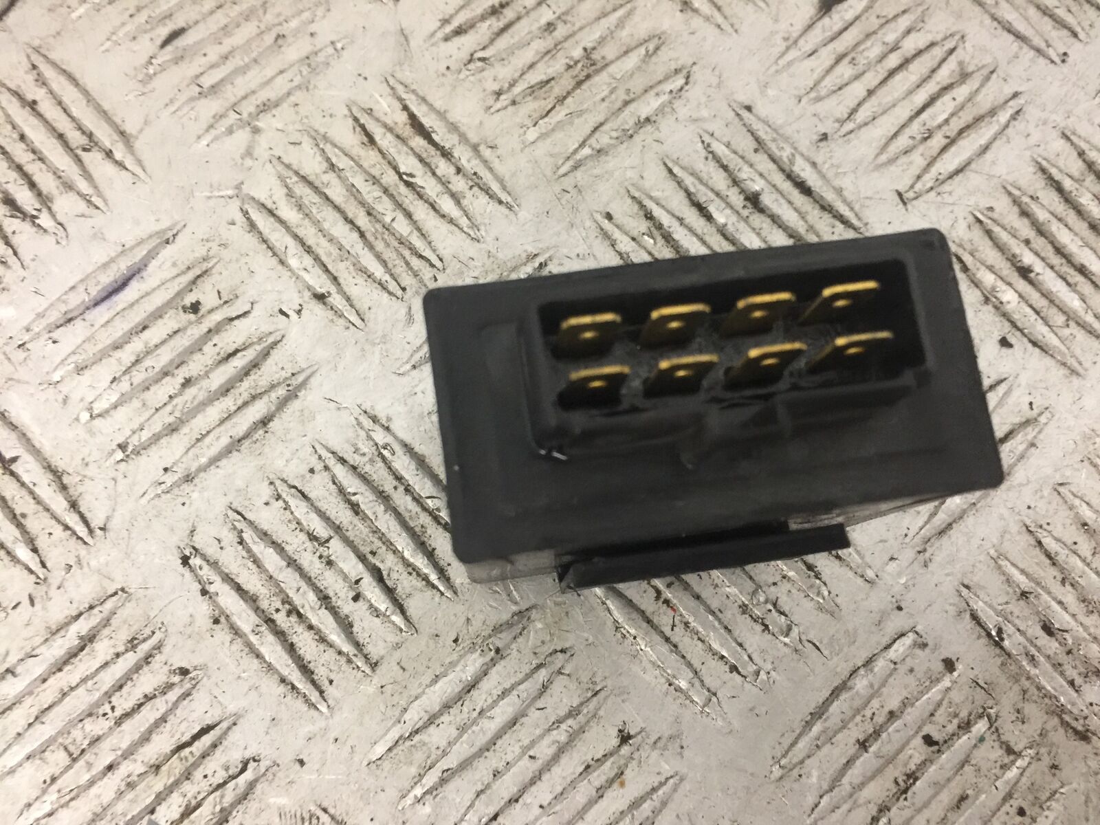 YAMAHA FJR1300 FJR 1300 ABS RELAY   YEAR 2001-05 (STOCK 814)