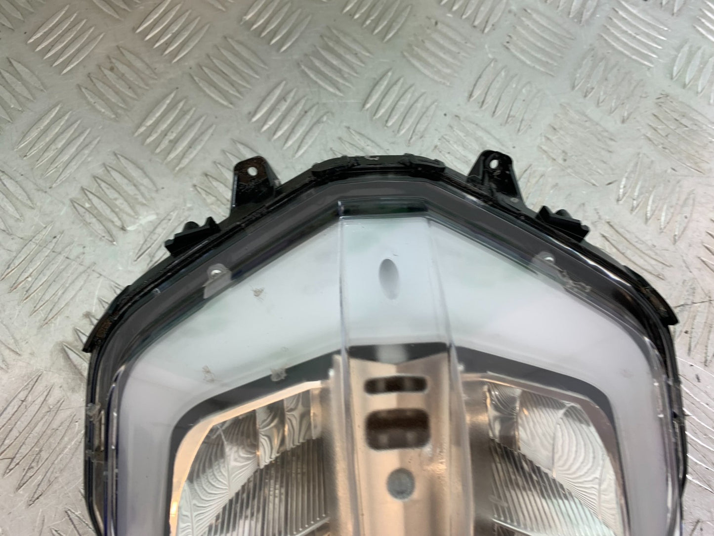 KTM 125 DUKE HEADLIGHT (DAMAGED)  YEAR 2018-2023 (CMB1185)