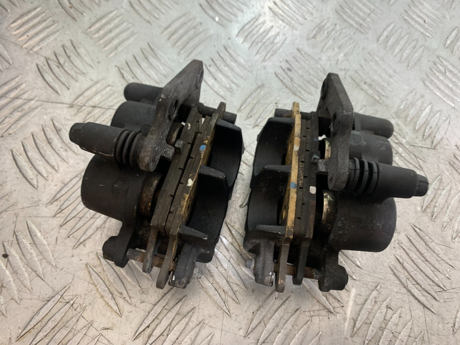 KAWASAKI ER6 N FRONT BRAKE CALIPERS   YEAR 2012-2017 (CMB1324)