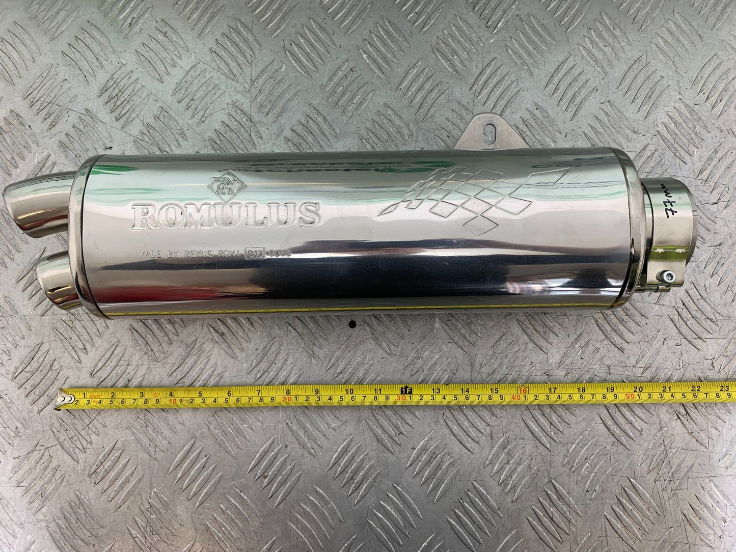 REMUS ROMULUS END CAN CARBON SILENCER SLIP ON 77mm