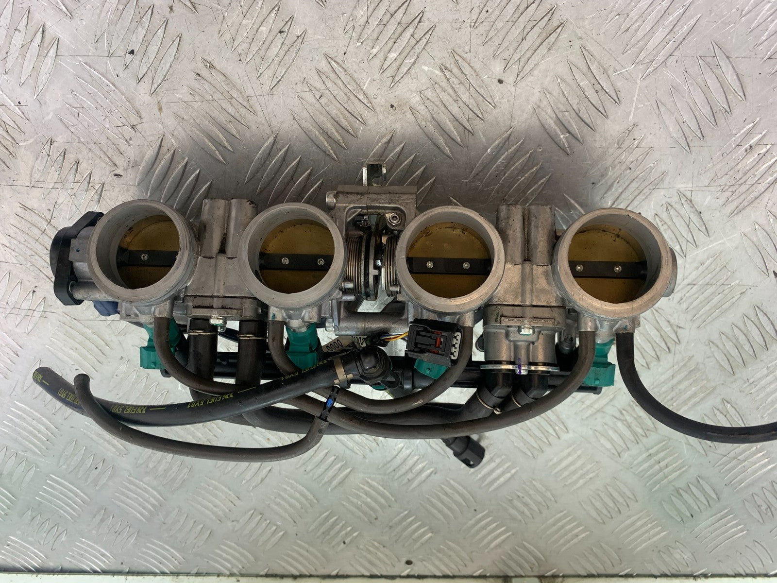 HONDA CBR1000 rr FIREBLADE THROTTLE BODIES  YEAR 2012-2016 (CMB1198)