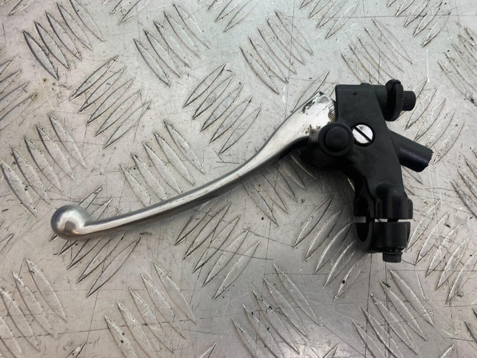 HONDA NT 700 V DEAUVILLE CLUTCH LEVER AND BRACKET   YEAR 2006-2011 (CMB1211)