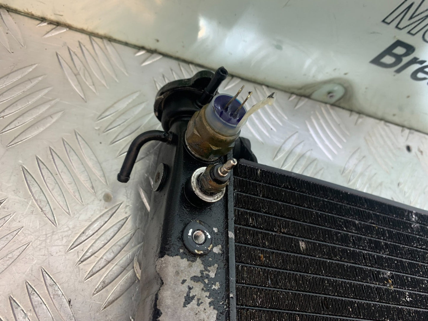 YAMAHA YZF R1 4XV RADIATOR  YEAR 1998-99 (CMB1291)