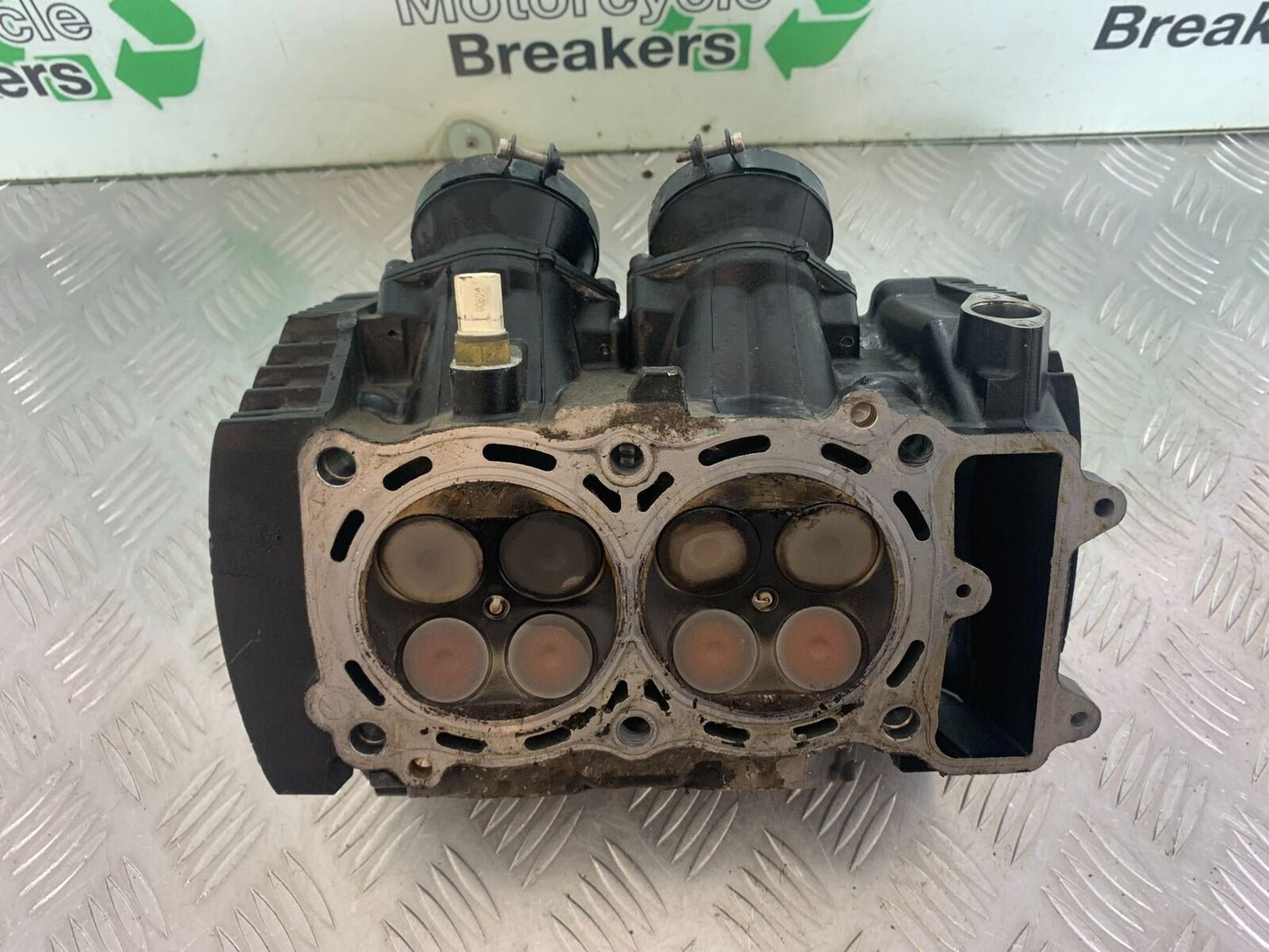 KAWASAKI EN650 VULCAN CYLINDER HEAD AND CAMS   YEAR 2017-2021 (CMB1060)