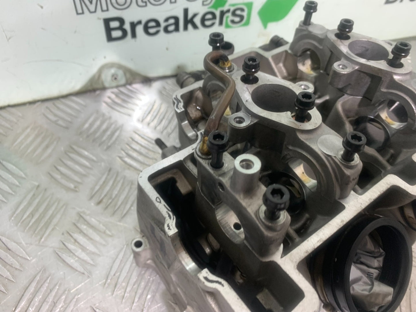 APRILIA RSV4 FACTORY FRONT CYLINDER HEAD   YEAR 2009-2012 (CMB1224)