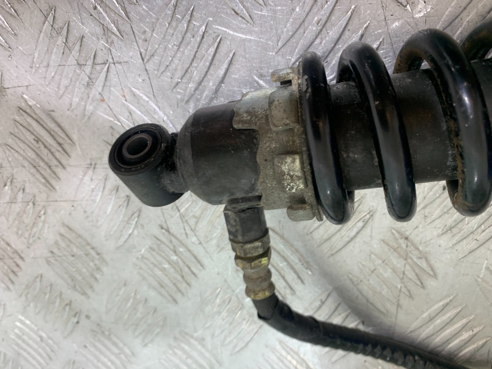 SUZUKI RF900 RF 900 REAR SHOCK YEAR 1994-1999 CMB1326
