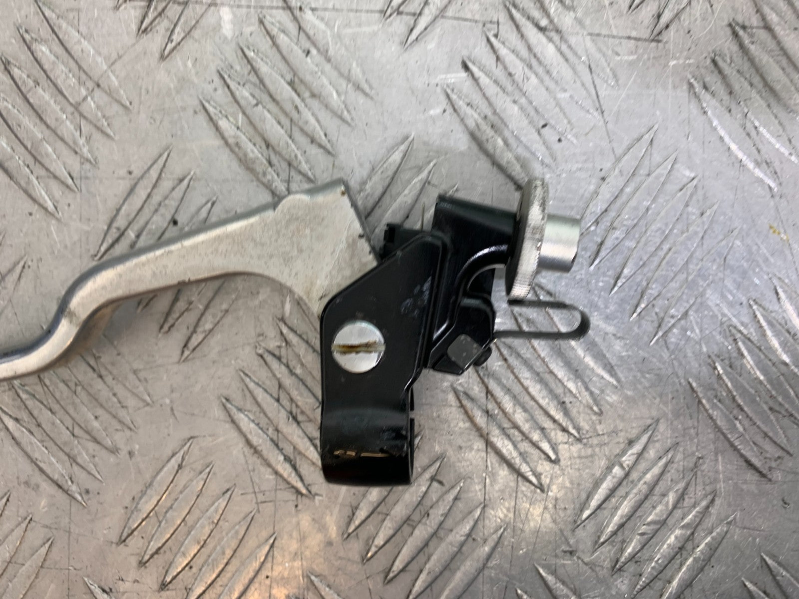 HONDA CBR1000 RR CLUTCH LEVER AND BRACKET  YEAR 2008-2011 (CMB1330)