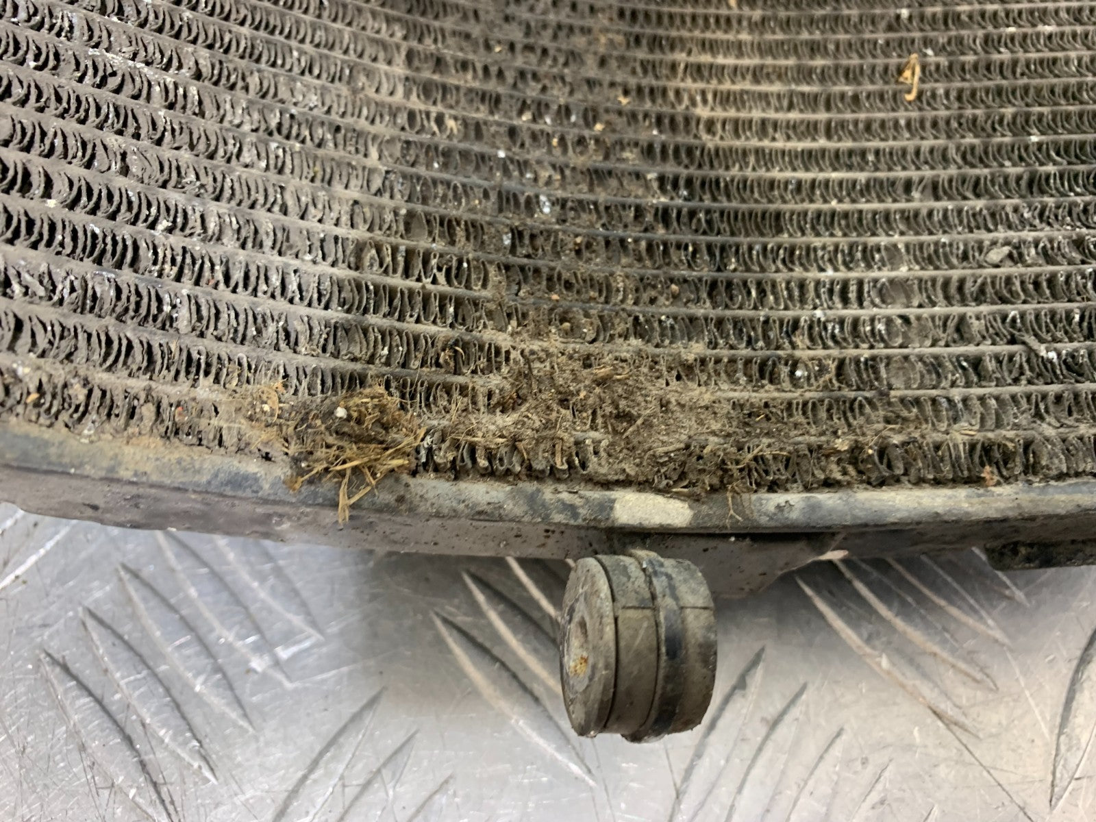 HONDA CBR1000 RR RADIATOR  YEAR 2008-2011 (CMB1330)