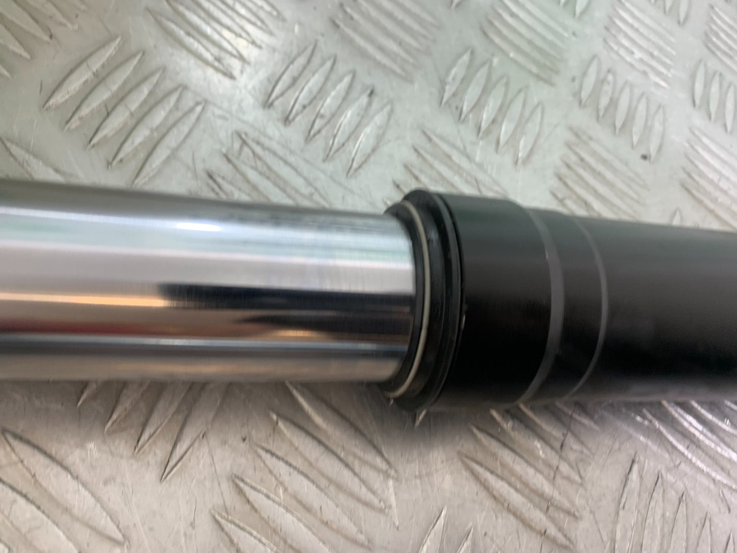 KTM DUKE 125 FORKS  YEAR 2012-2016 (CMB1317)