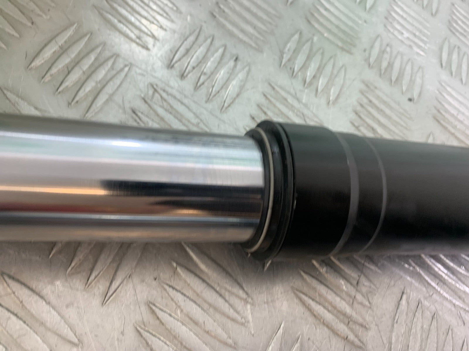 KTM DUKE 125 FORKS  YEAR 2012-2016 (CMB1317)