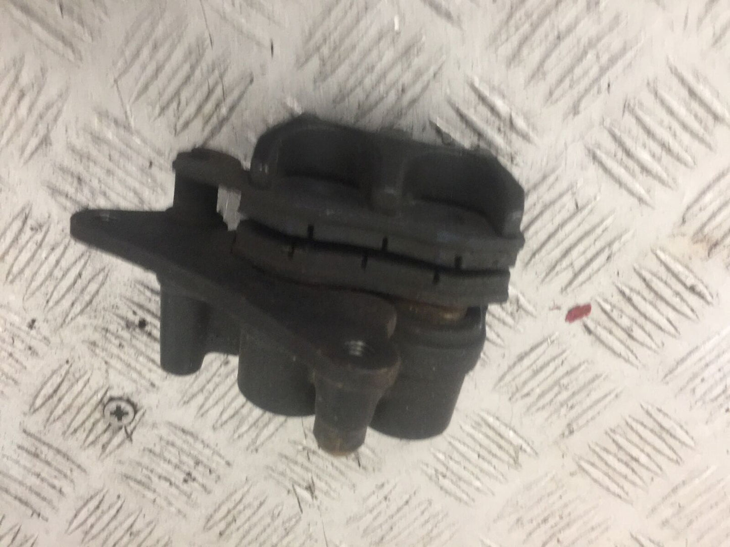 HONDA CB125 F CB 125 F FRONT BRAKE CALIPER  YEAR 2015-2020 (STOCK 866)