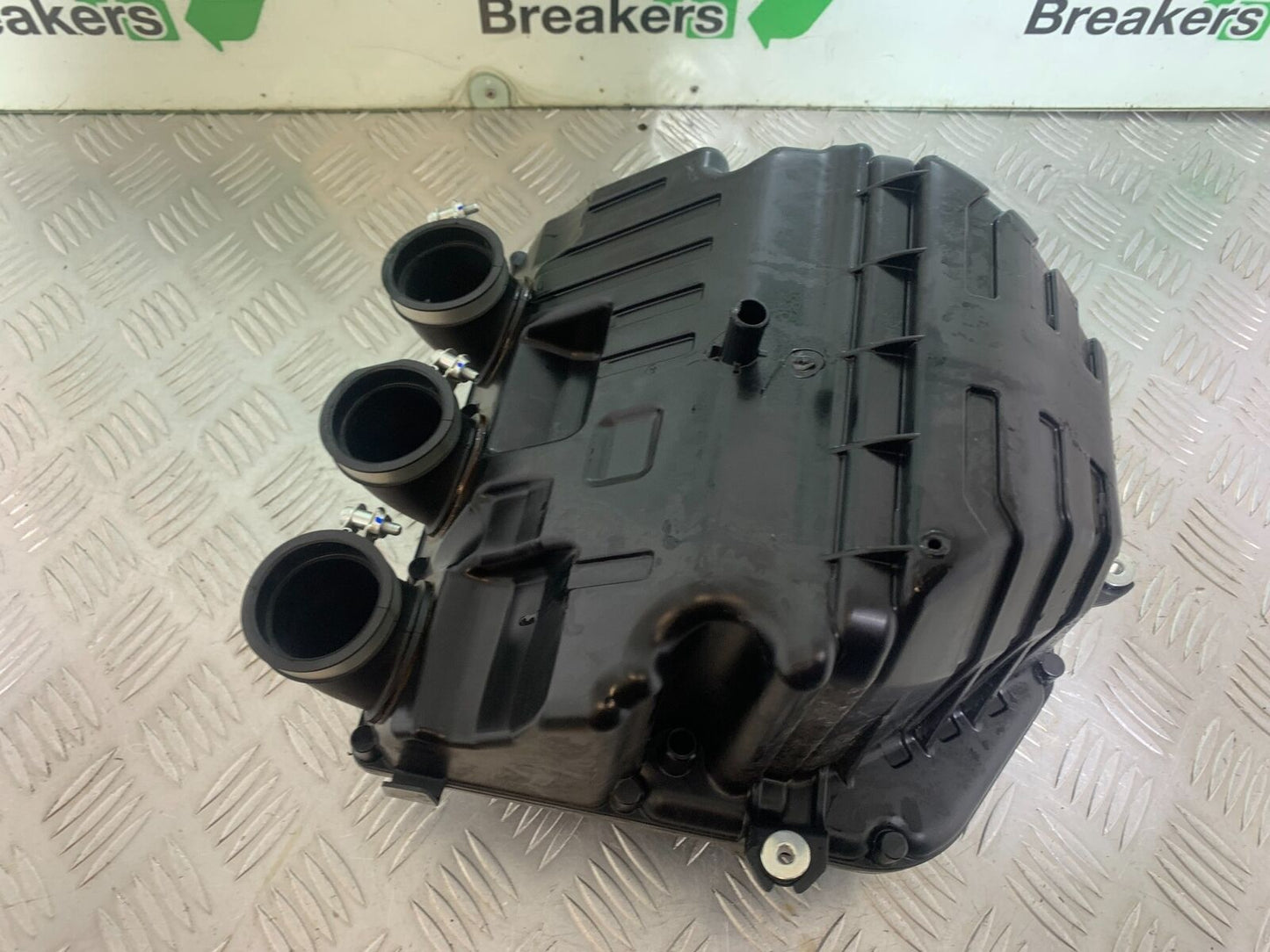 YAMAHA XSR900 XSR 900 AIRBOX   YEAR 2021-2022 (CMB1073)