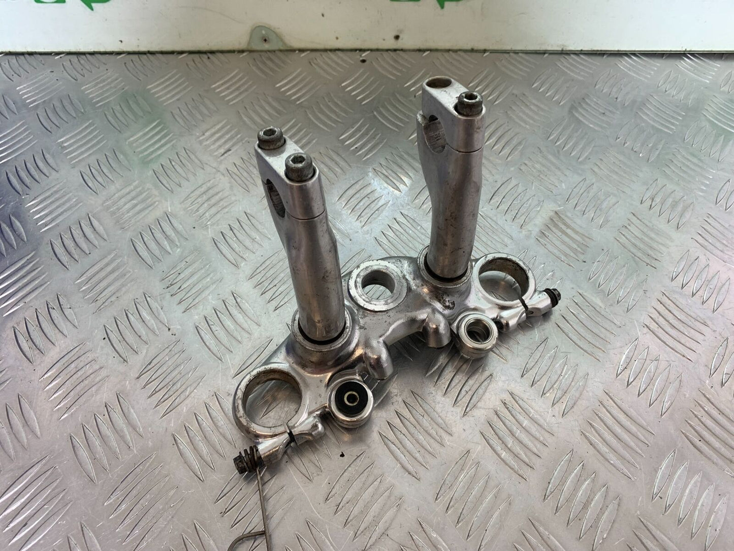 YAMAHA XV750 XV 750 VIRAGO TOP YOKE YEAR 1992 (CMB1016)