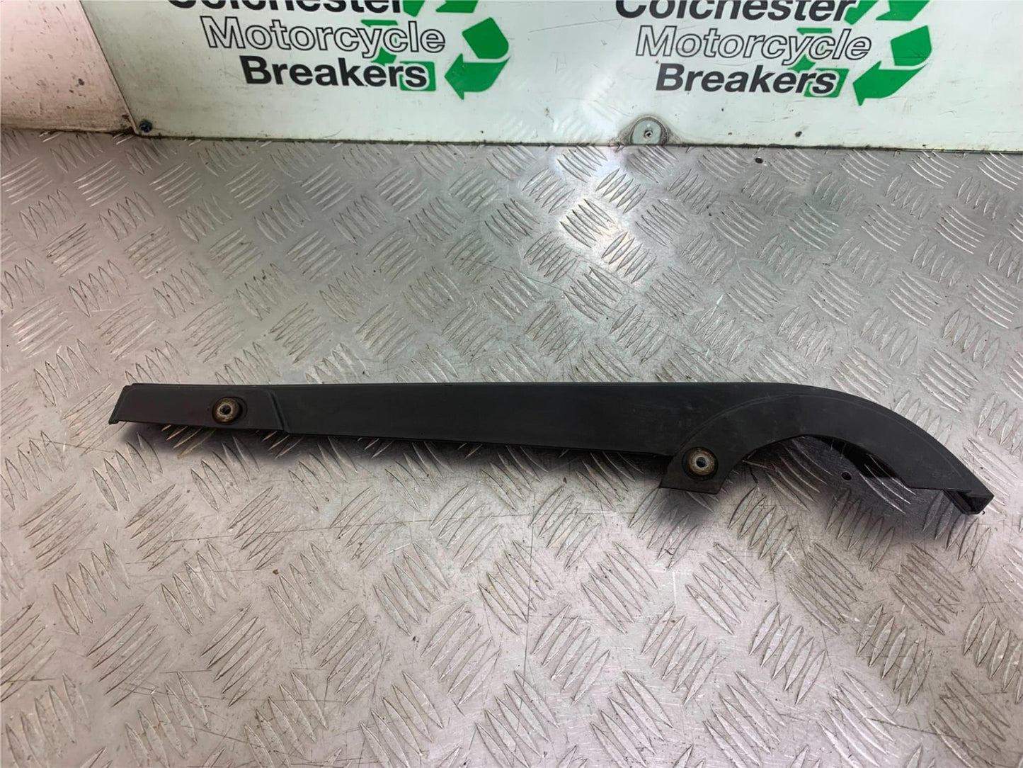 SINNIS HOODLUM 125  CHAIN GUARD YEAR 2021-2025 (CMB1196)