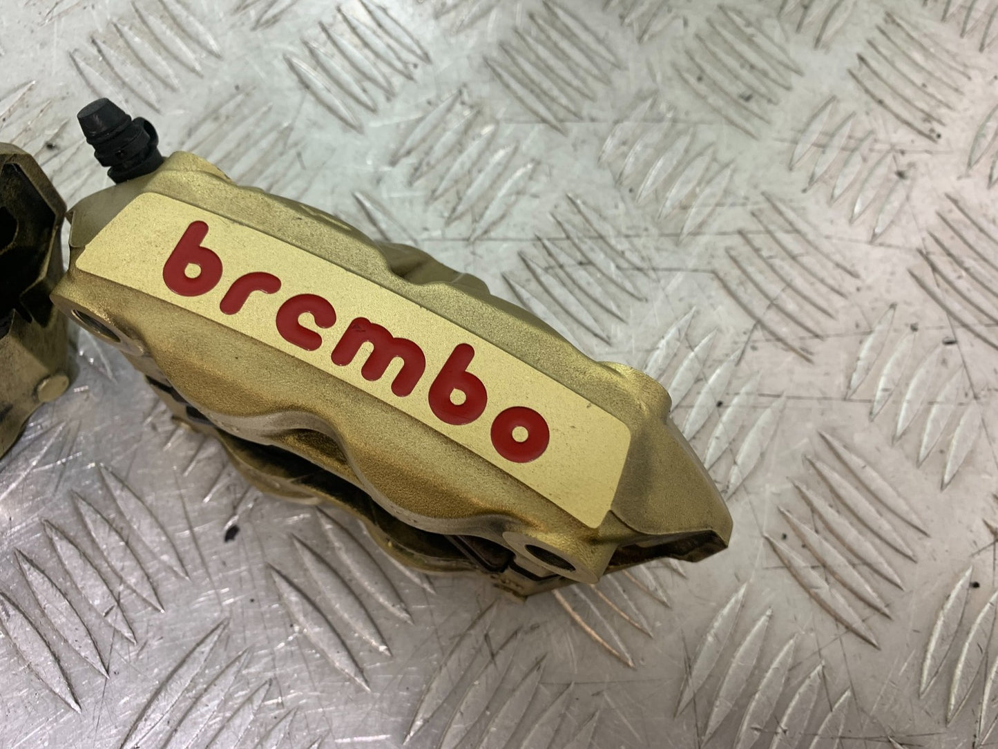 APRILIA RSV4 FACTORY BREMBO FRONT CALIPERS   YEAR 2009-2012 (CMB1224)