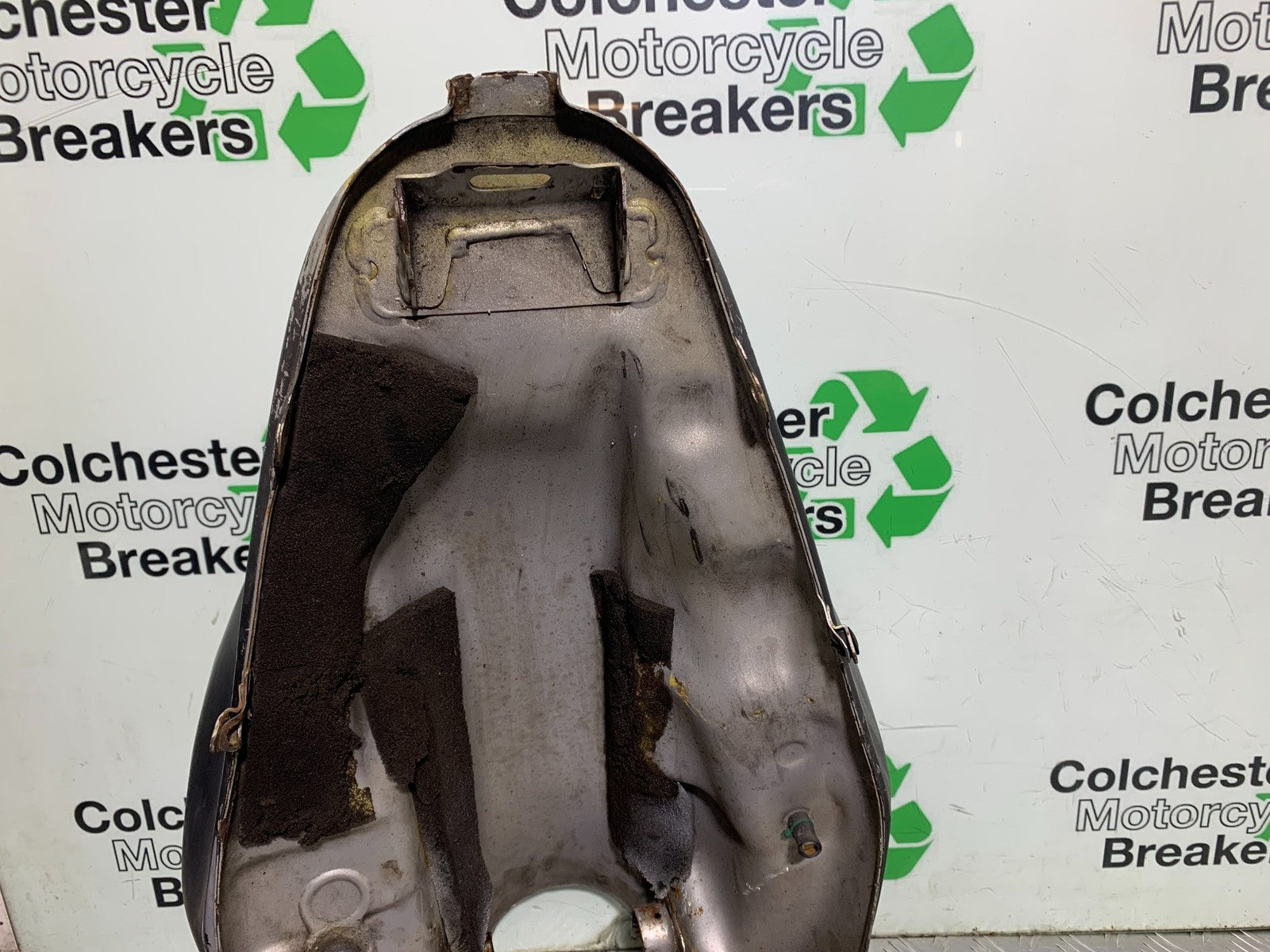 HONDA CB600 CB 600 HORNET PETROL TANK   YEAR 1998-2002 (CMB1297)