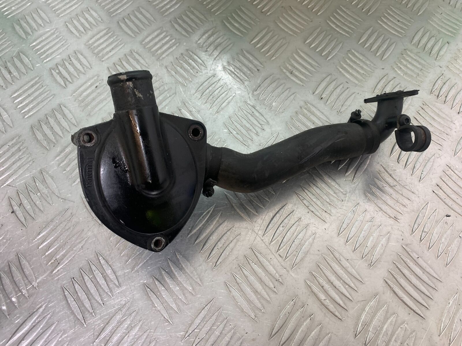 TRIUMPH 955i SPRINT ST WATER PUMP  YEAR 1999-2004 (STOCK 735)