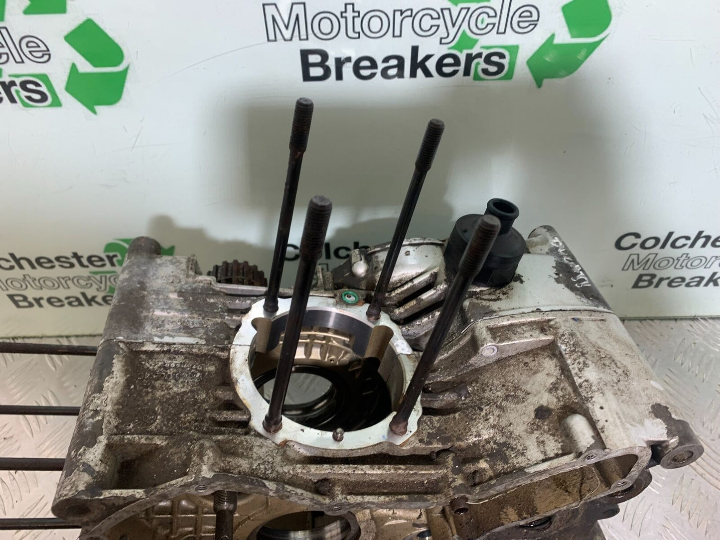 DUCATI 748 CRANK CASINGS  YEAR 1999 2003