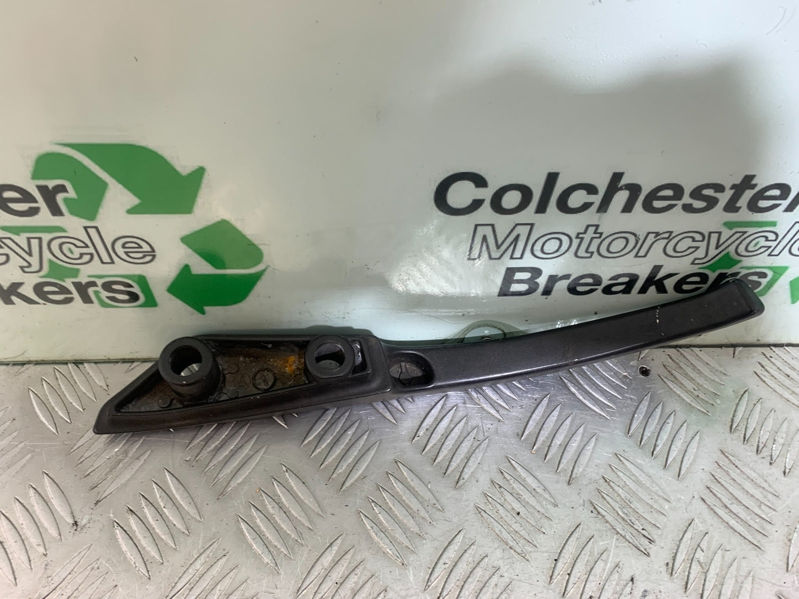 KAWASAKI ER6 F LEFT GRAB RAIL YEAR 2009-2011