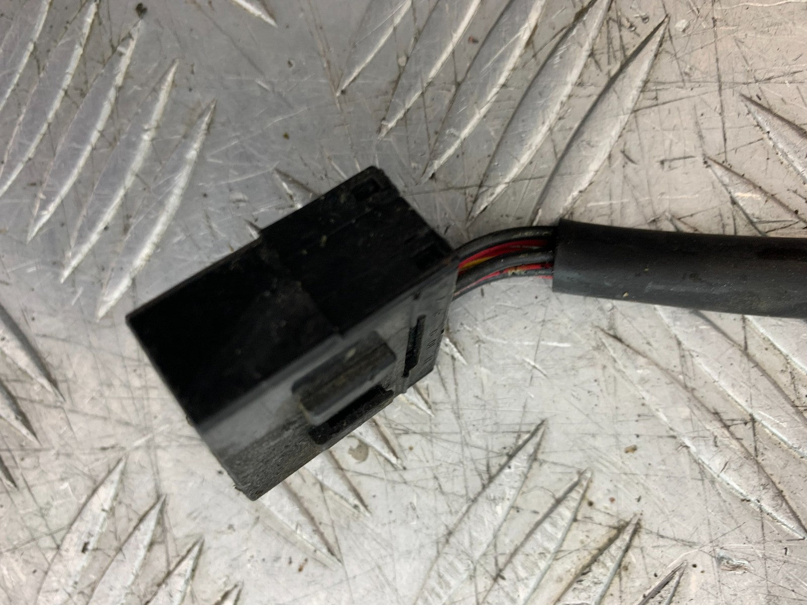 TRIUMPH 955I SPRINT RS RIGHT SWITCH GEAR   YEAR 1999-03 (CMB1313)