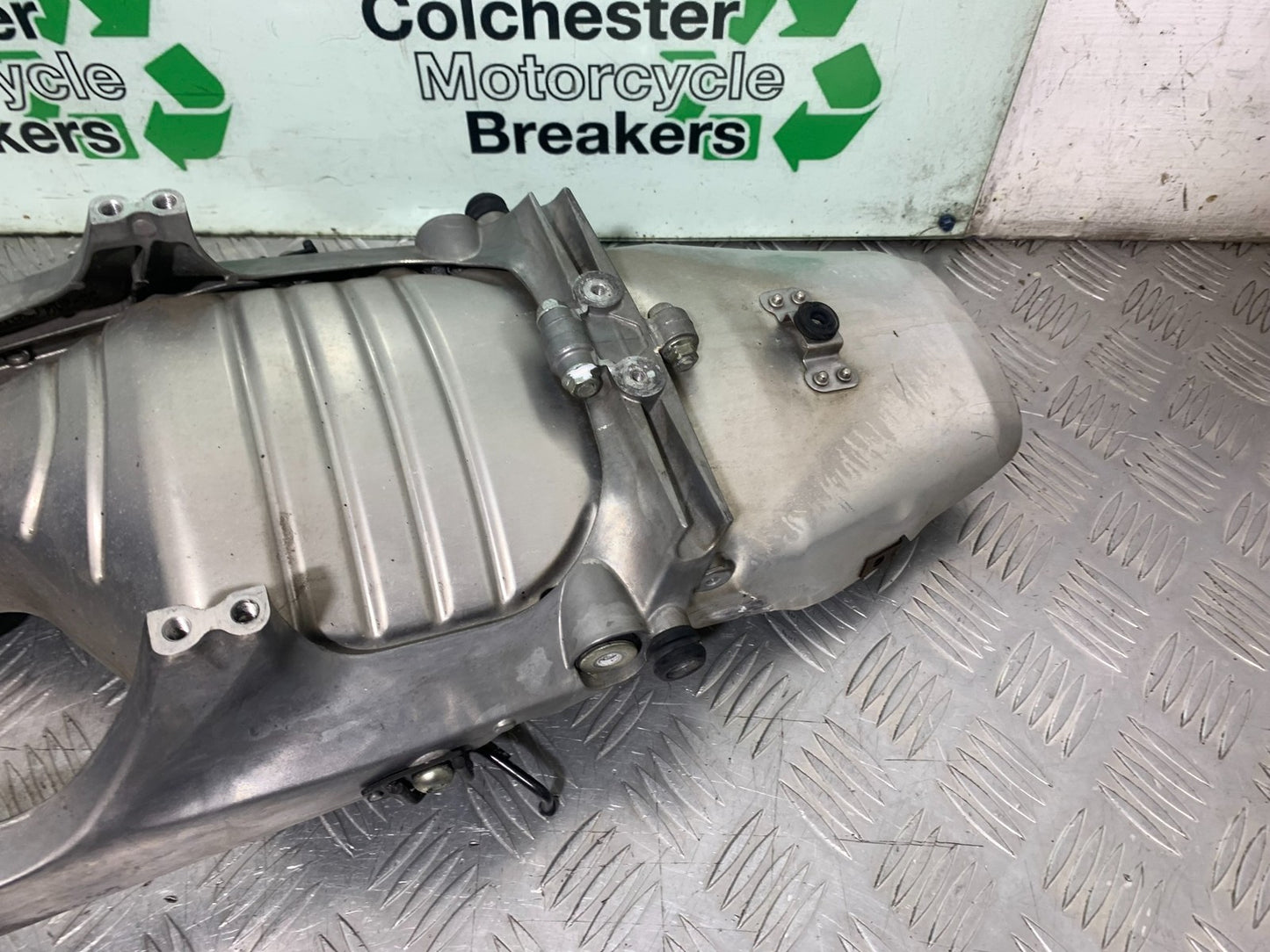 HONDA CBR1000 rr FIREBLADE REAR SUBFRAME YEAR 2006 (CMB1220)