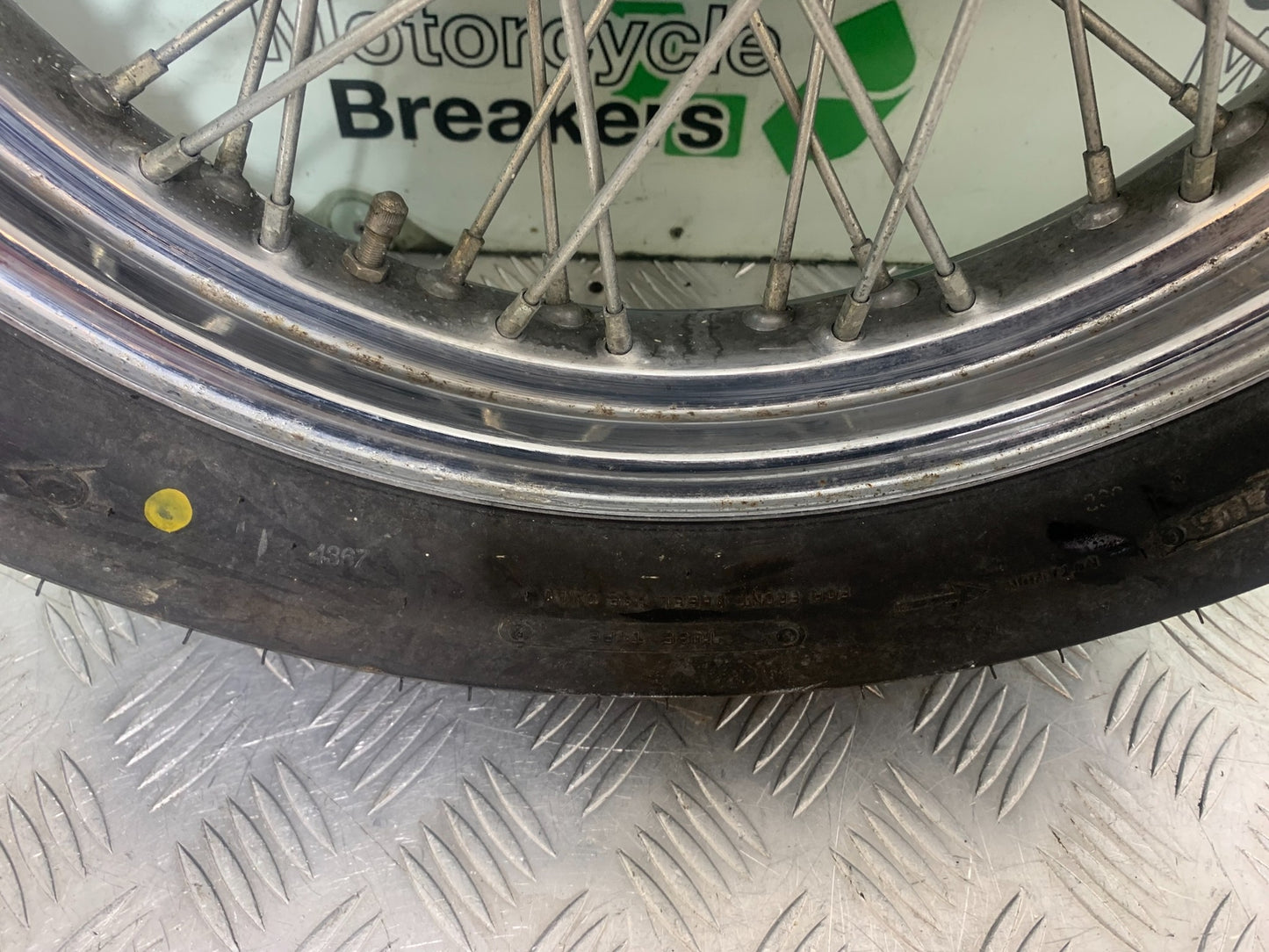 HONDA VTX1300 S-6 FRONT WHEEL  YEAR 2004-09 (CMB1159)