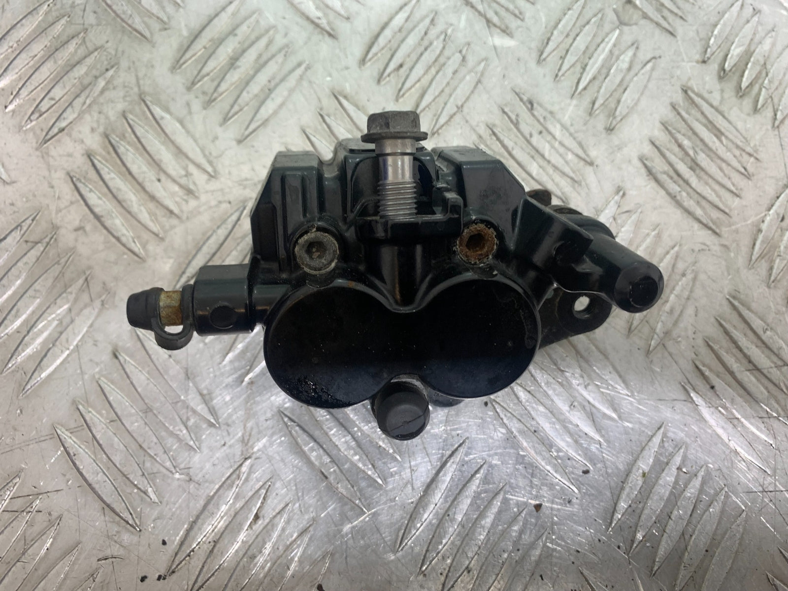 KAWASAKI Z125 Z 125 REAR CALIPER  YEAR  2018-2023 (CMB1167)