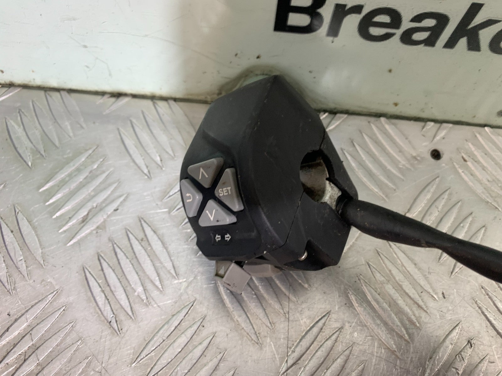 KTM DUKE 125 LEFT SWITCH GEAR YEAR 2017-2022 (CMB1274)