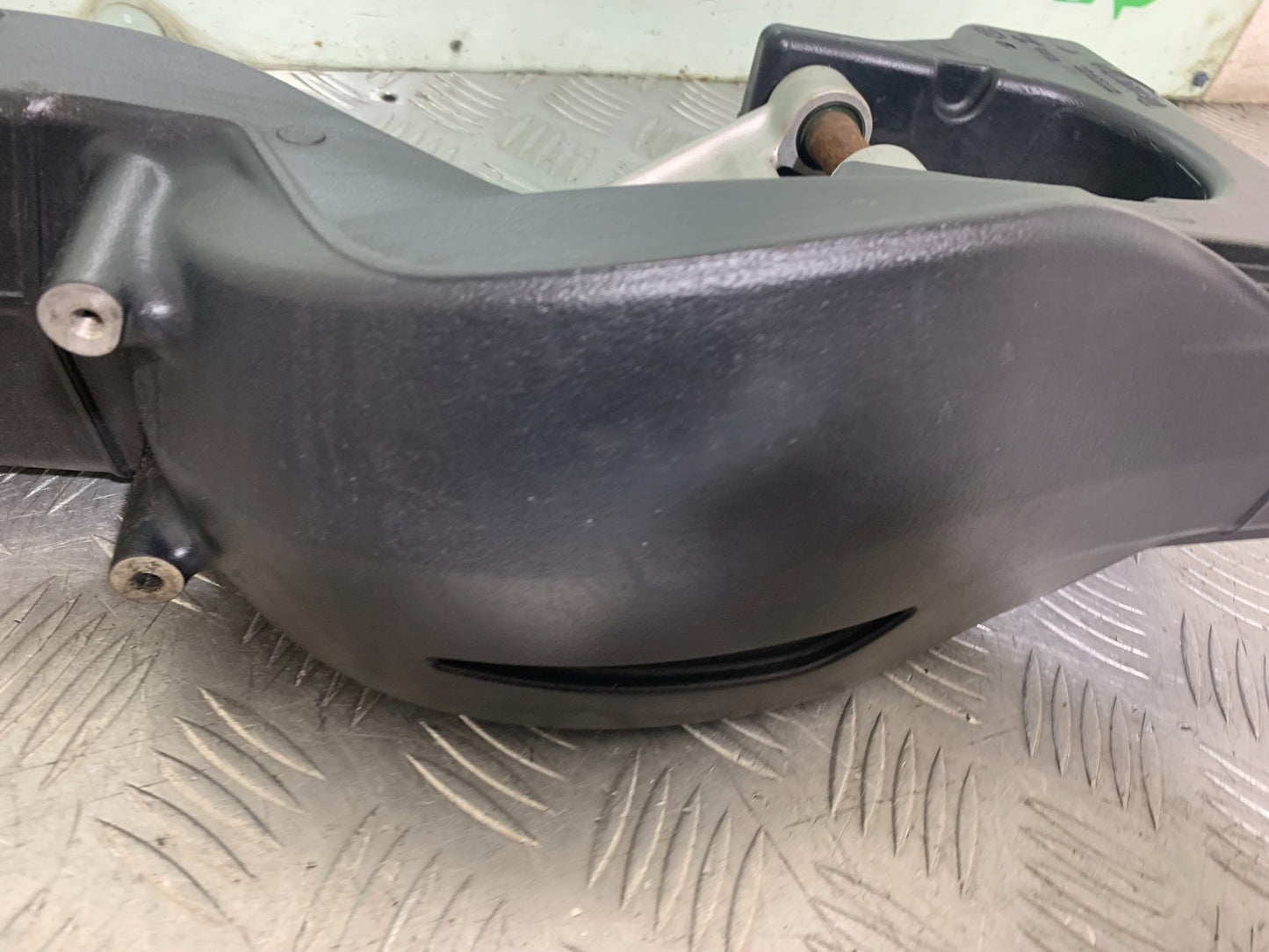 TRIUMPH 1050 SPEED TRIPLE SWINGARM  YEAR 2005-2007 (CMB1322)