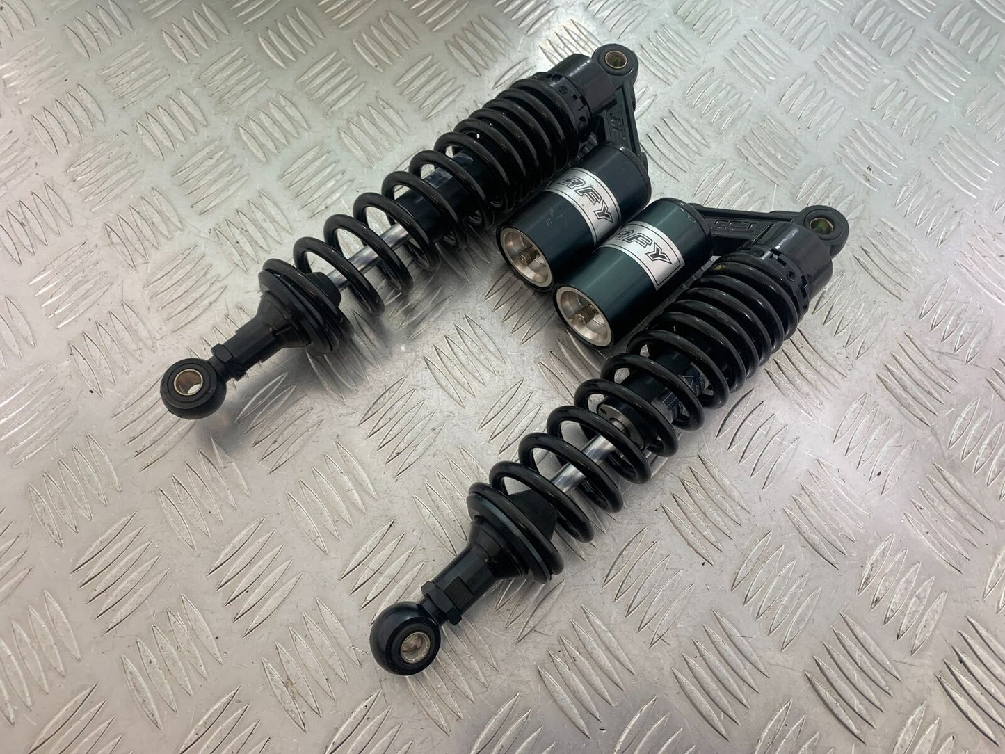 HERALD CLASSIC 125 REAR SHOCKS YEAR 2014 (CMB1058)
