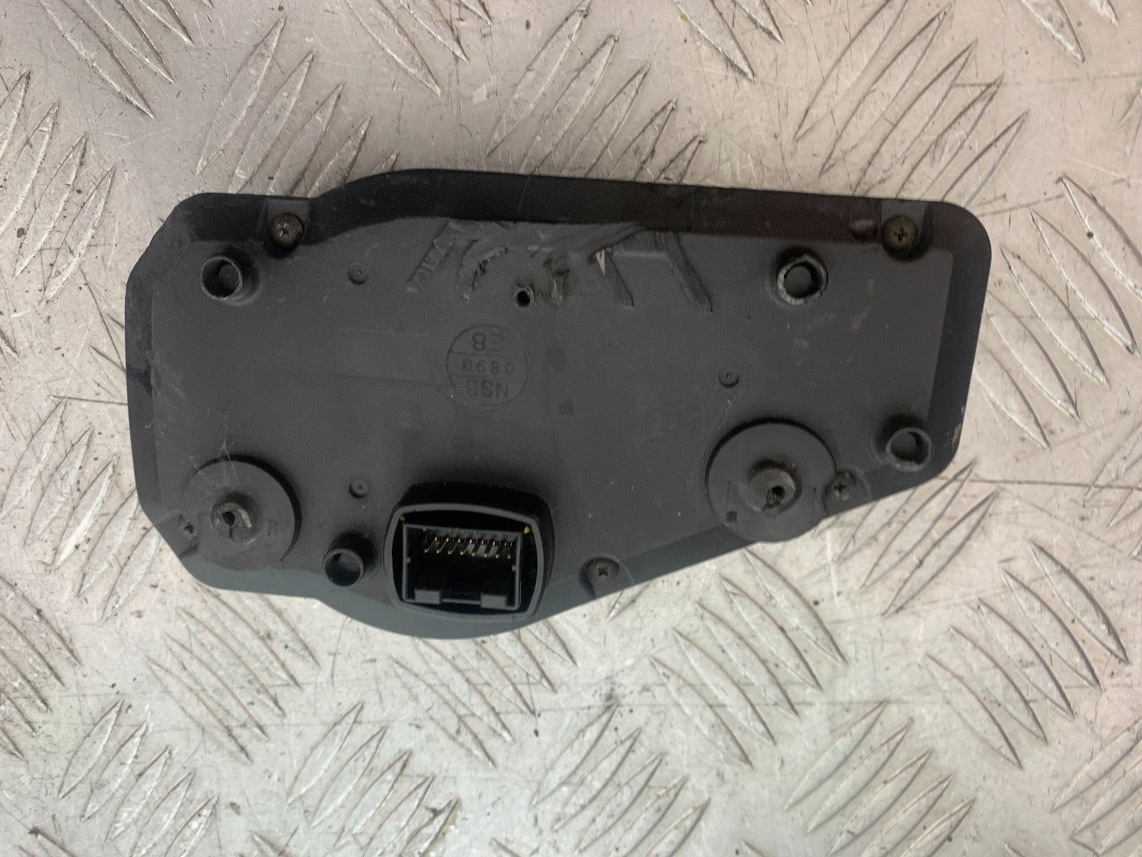 SUZUKI GSXR750 GSXR 750 K4 K5 CLOCKS SPEEDO DASH  2004-2005 (CMB1319)