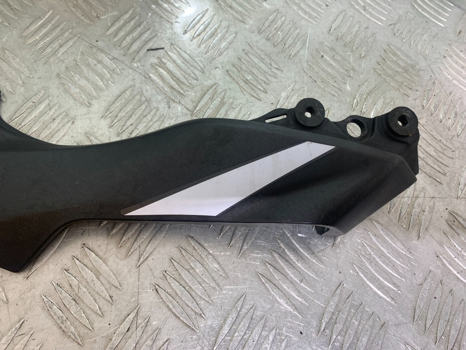 KAWASAKI Z125 Z 125 LEFT SIDE FAIRING  YEAR  2018-2023 (CMB1167)