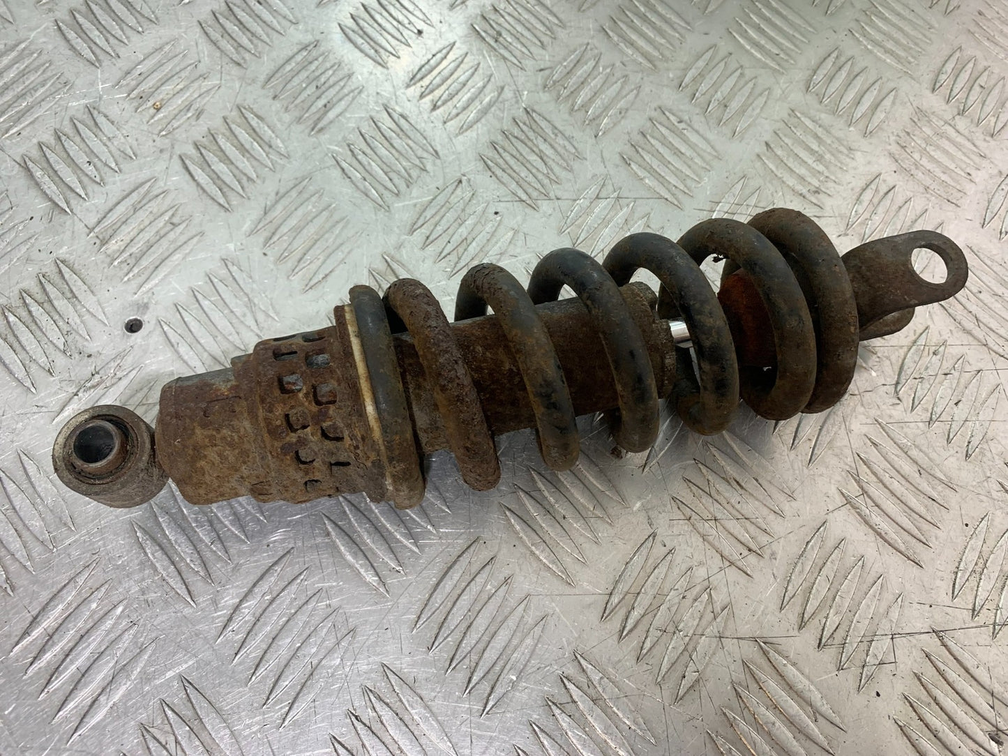 YAMAHA XVS 1300 MIDNIGHT STAR REAR SHOCK  YEAR 2007-16 (CMB1200)