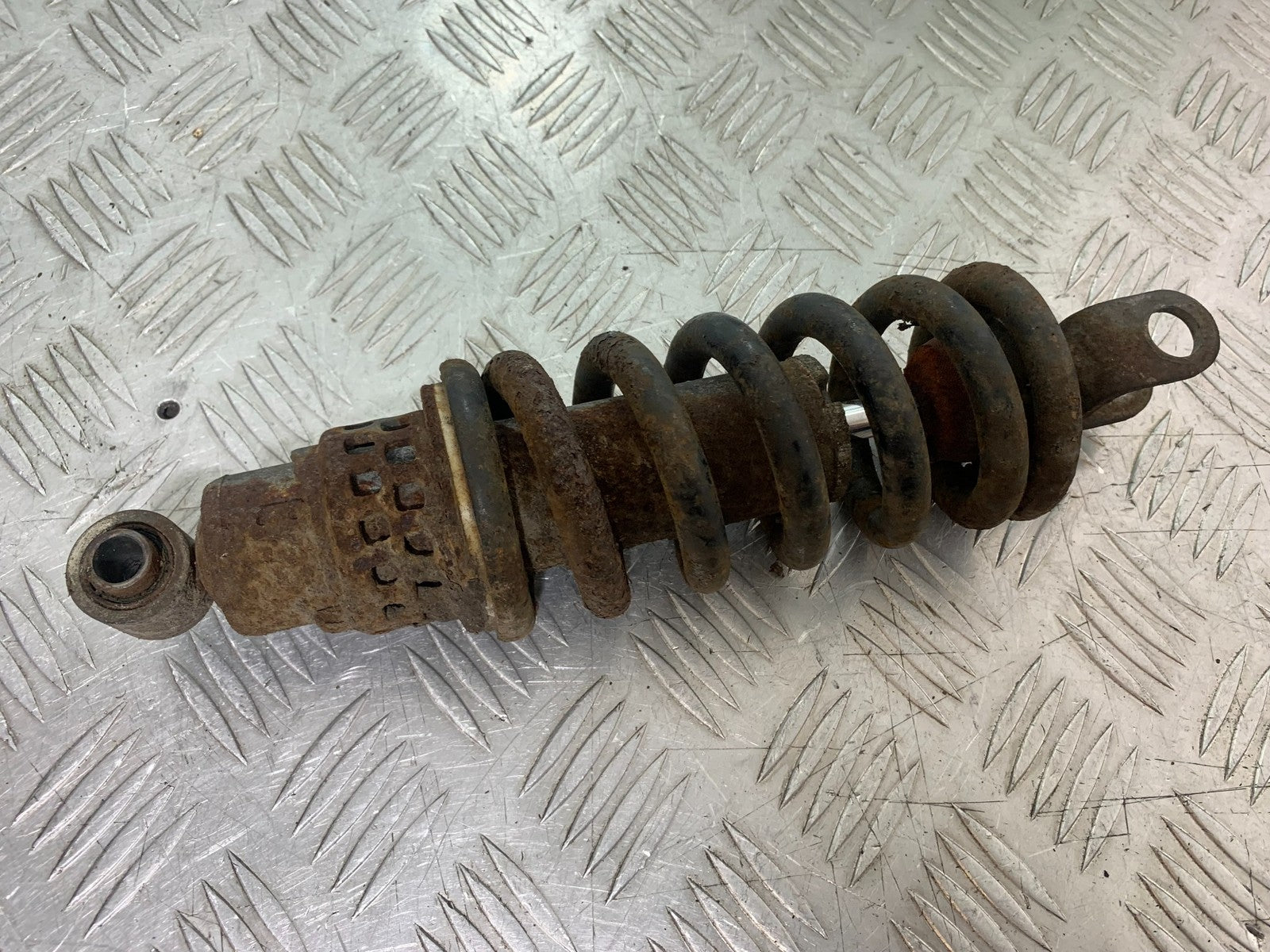 YAMAHA XVS 1300 MIDNIGHT STAR REAR SHOCK  YEAR 2007-16 (CMB1200)