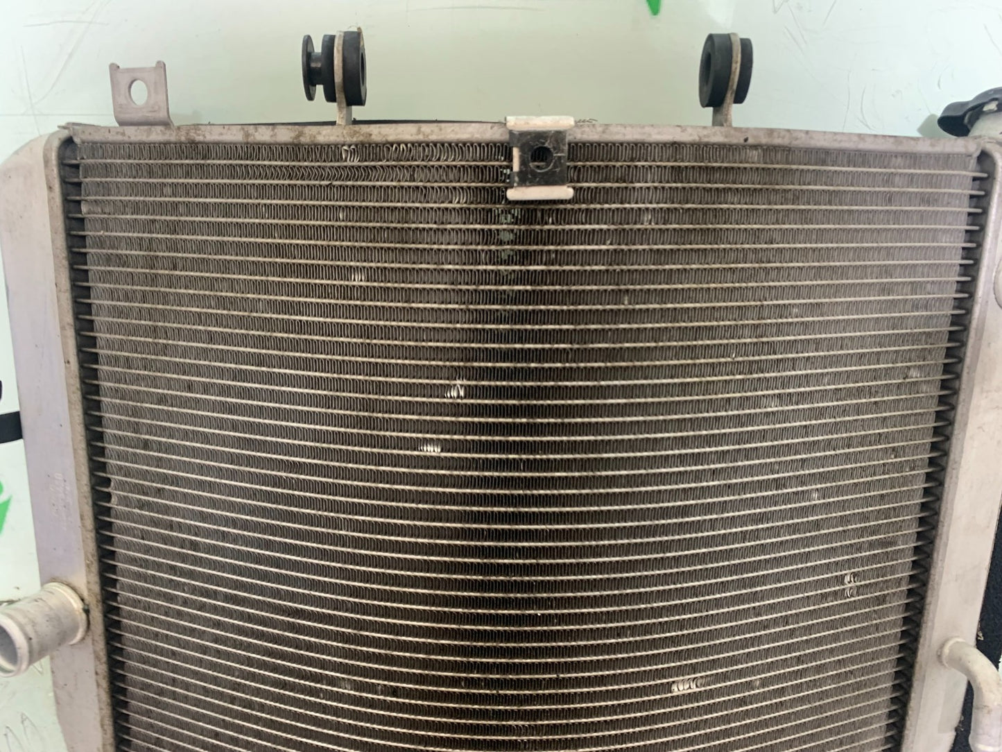 KAWASAKI ZX10R ZX10 R AKRAPOVIC RADIATOR  2008-2010 (CMB1206)