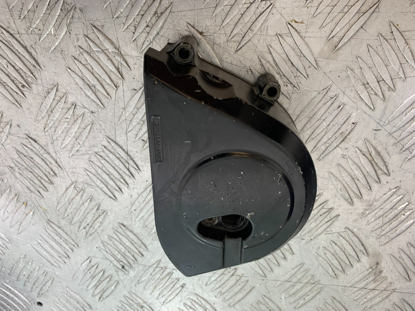 KAWASAKI ZX9R ZX9 R SPROCKET COVER  YEAR 1998-1999 (CMB1329)