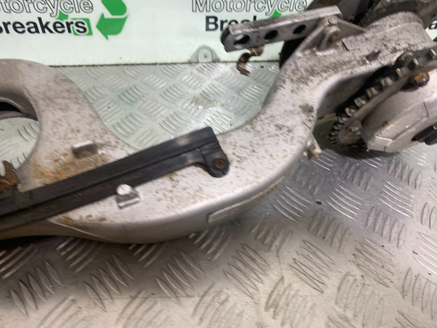 HONDA VFR750 VFR 750 SWINGARM   YEAR 1994-1997 (CMB1156)