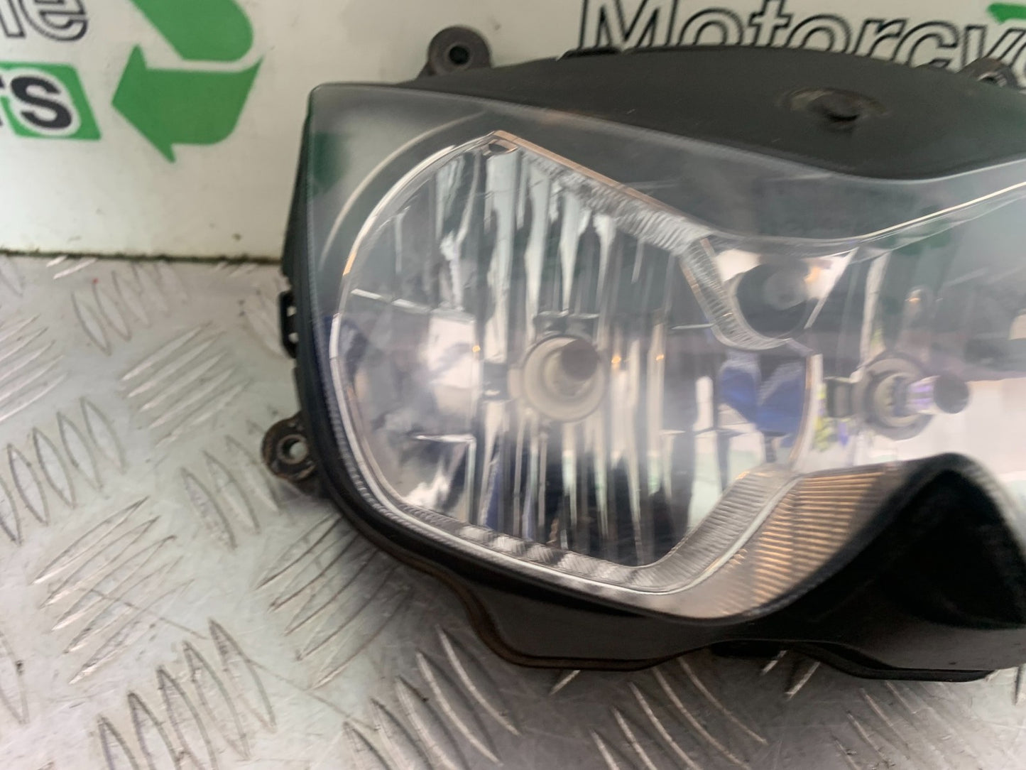 KAWASAKI ER6 F ER6F HEADLIGHT  YEAR 2005-2008 (CMB1277)