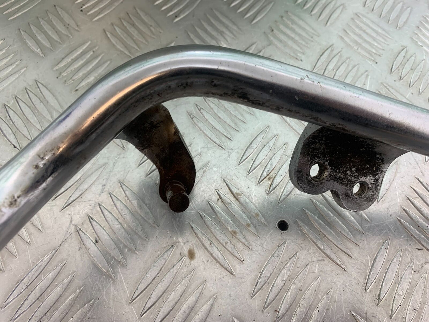 YAMAHA XV535 XV 535 VIRAGO LEFT HANGER   YEAR 1994-02 (CMB1044)