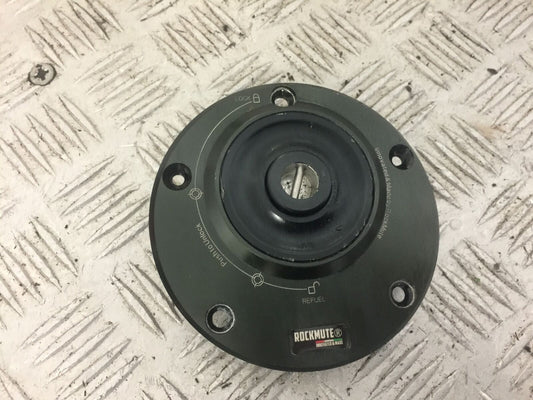 YAMAHA MT09 MT-09 TRACER QUICK ACTION PETROL CAP  YEAR 2017 ((STOCK 663)