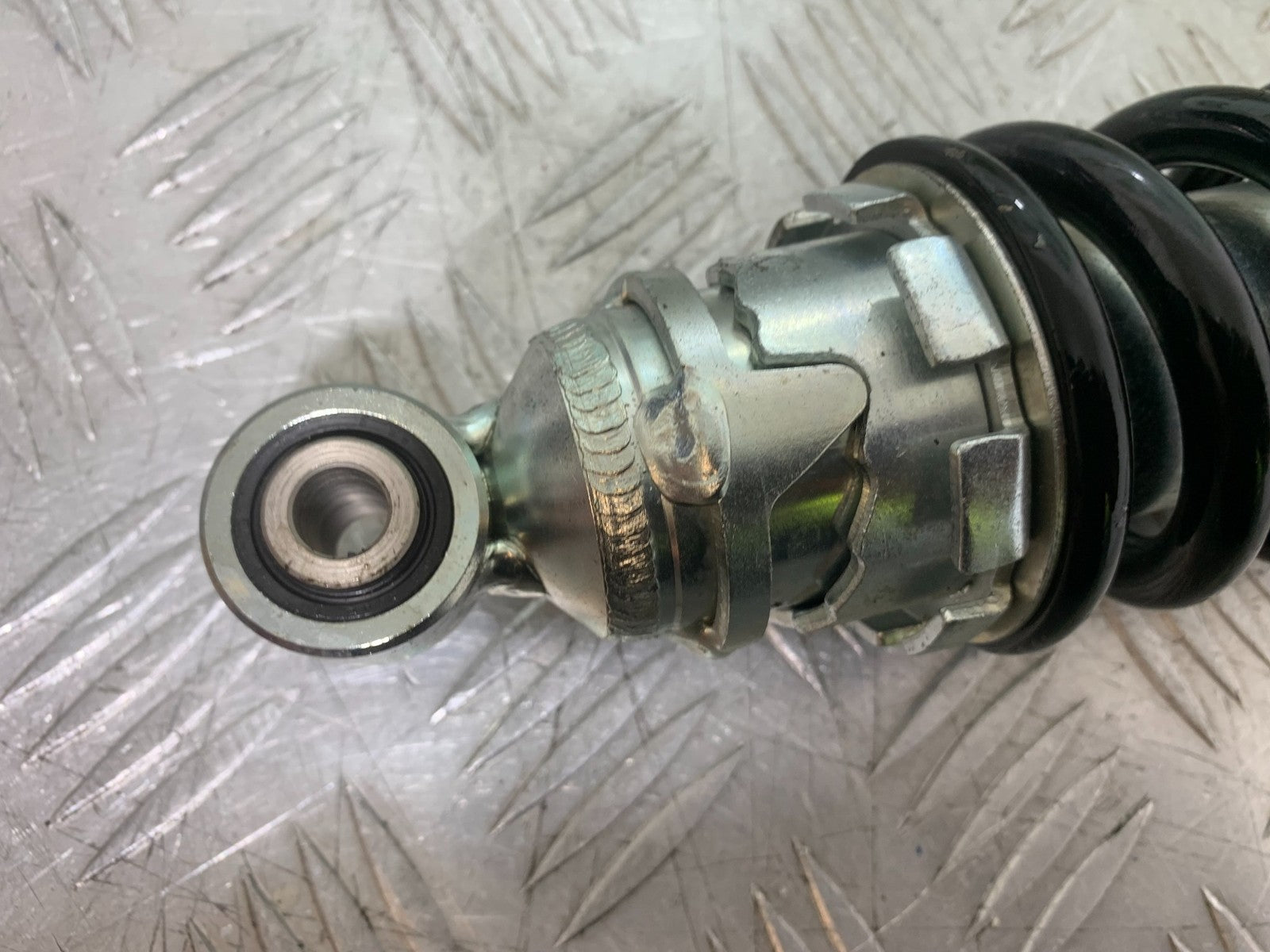 TRIUMPH TRIDENT 660 REAR SHOCK YEAR 2021-2024 (CMB1295)
