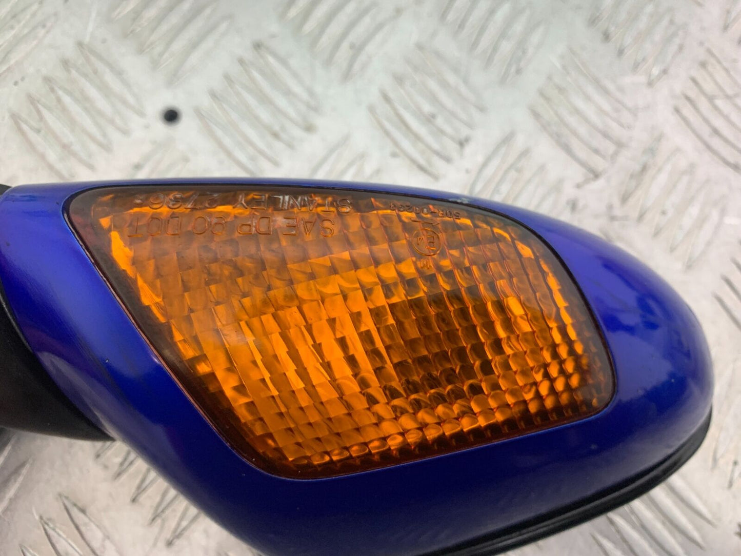 HONDA CBR1100 BLACKBIRD RIGHT MIRROR     YEAR 1999-2005 (CMB1103)