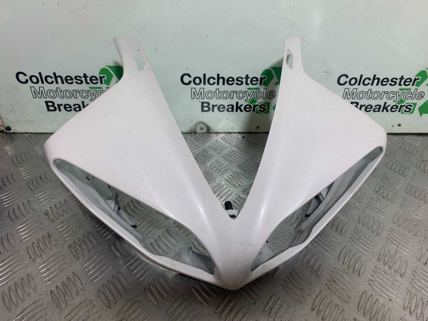 YAMAHA YZF R1 14 B BIG BANG TOP FAIRING   2009-14 (CMB1175)