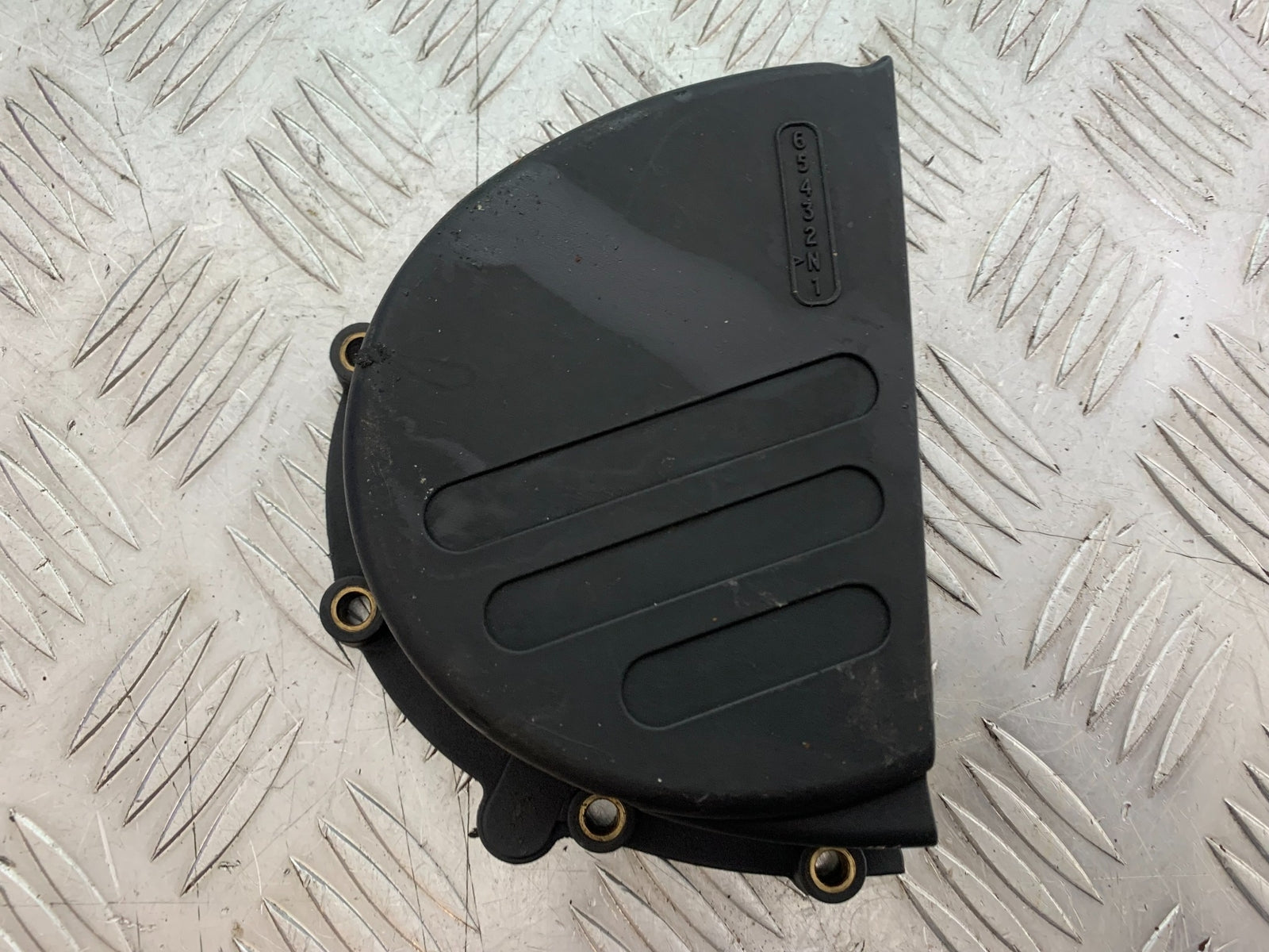 TRIUMPH T509 SPEED TRIPLE SPROCKET COVER YEAR 1997-1998 (CMB1144)