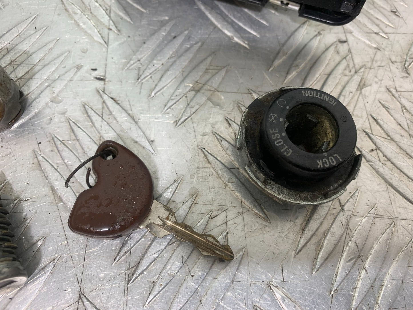 PIAGGIO VESPA GTS 125 ECU LOCK KEY  YEAR 2009-2014  (CMB1261)